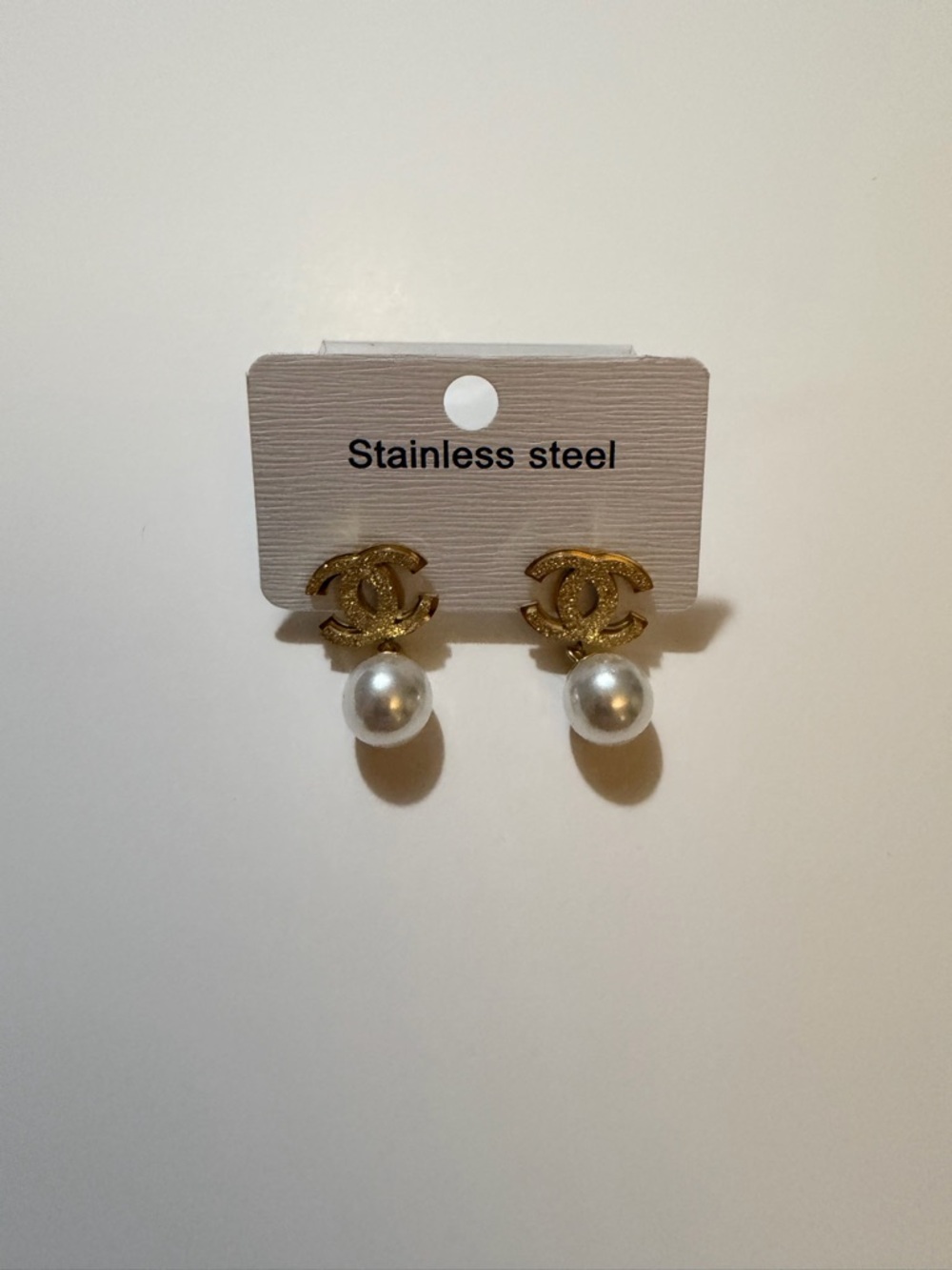 Gold plated Pearl Drop Earrings - Unbranded